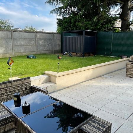 Chambre Serenite Dans Maison Au Calme Compiègne Buitenkant foto